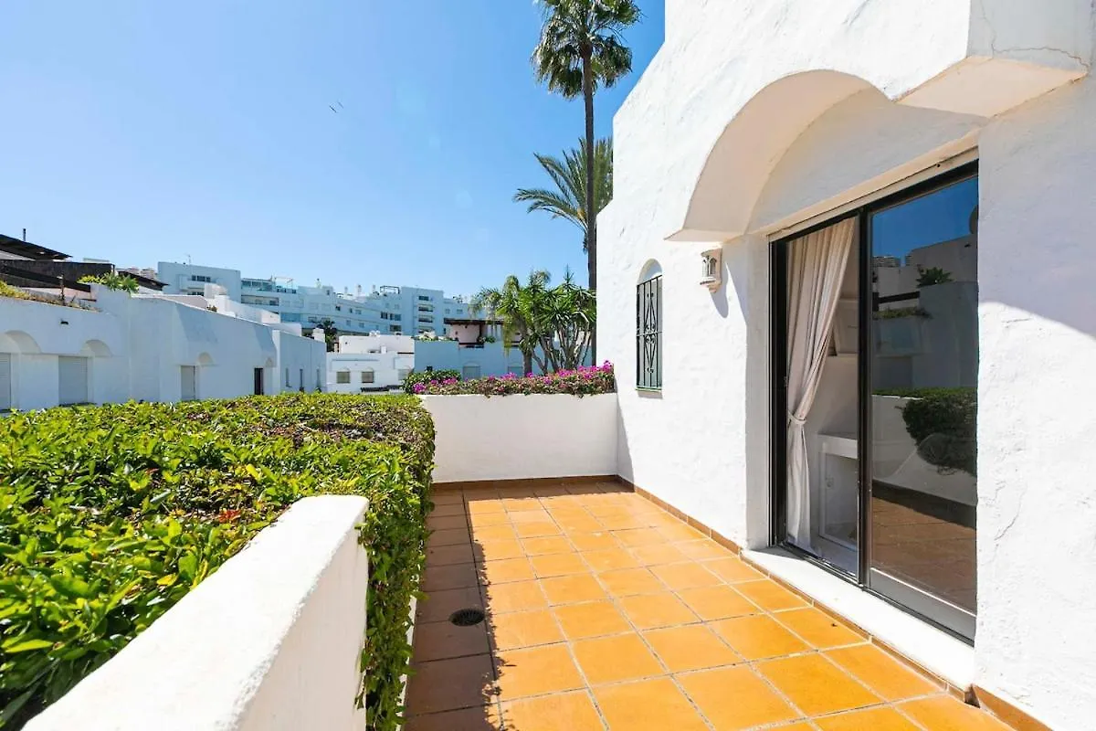 Beachside , 3 Bedroom Townhouse In 마르베야